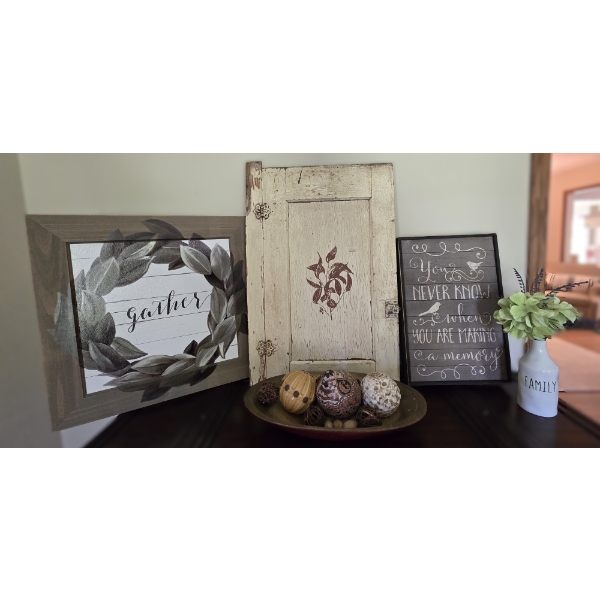 Home Decor Bundle incl Wall Art and More
