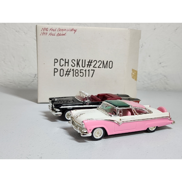 Set of 2: 1:18 Scale Diecast Model Cars: 1956 Ford Crown Victoria & 1958 Edsel Citation Convertible