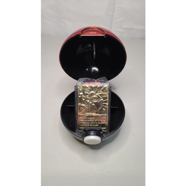 1999 Burger King Special Edition 23 Karat Gold Plated JigglyPuff Pokémon Trading Card In Poke Ball