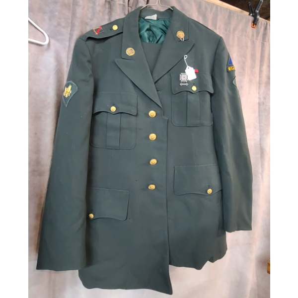 Vintage Vietnam War Era U.S. Rifleman Green Dress Uniform Coat & 2 Pairs Of Pants