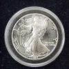 Image 2 : United States 1990 Silver 1 Oz American Eagle Round in Nice Acrylic Case With Black Display Holder