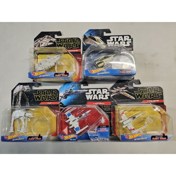 Lot of (5) Star Wars Aerial Vehicle Figures