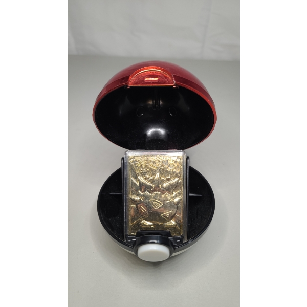 1999 Burger King Special Edition 23 Karat Gold Plated Togepi Pokémon Trading Card In Poke Ball