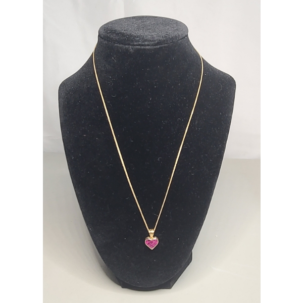 14K Yellow Gold Heart Shaped 18" Necklace With Rubies - Weight: 2.8g