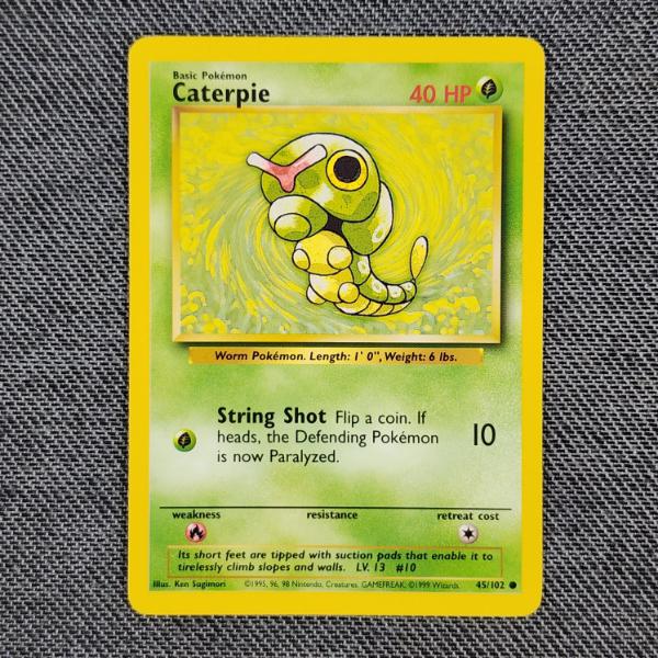  Caterpie 45/102 Vintage Base Set Pokemon Trading Card in Near Mint Condition!