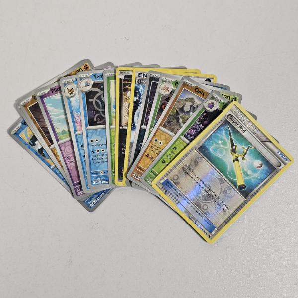 Pokémon TCG: Super Rod 149/162, Onix 090/197, and Assorted Cards Lot