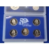 Image 3 : Lot of Assorted Coins: First Men on the Moon Coin, 1999 Proof Set, National Bicentennial Metal