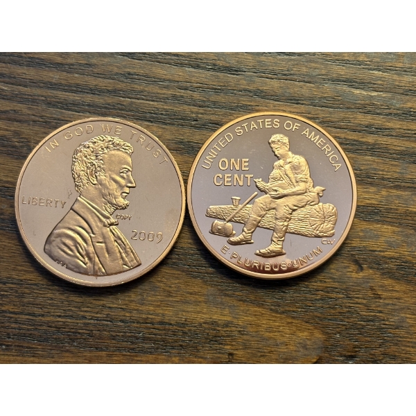 (2) 2009 Lincoln Bicentennial Large One Cent Pieces - Copy - (1) Encapsulated - FV $0.02 