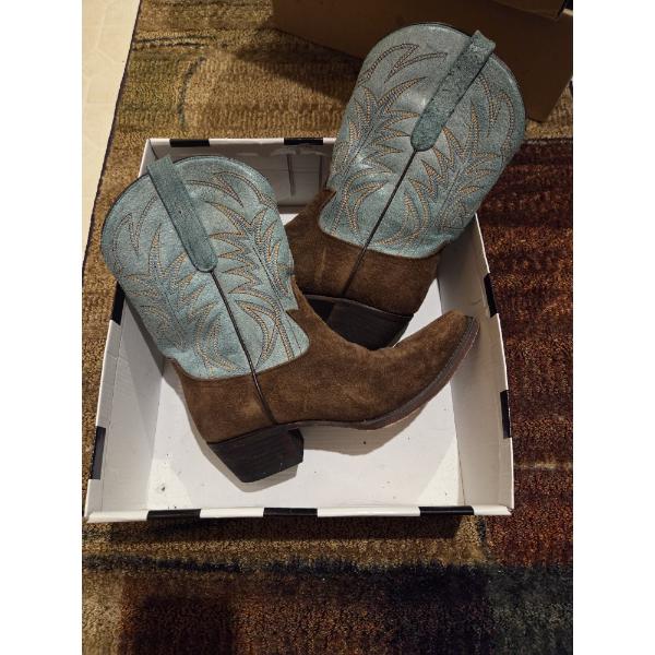 New Designer Junk Gypsy Cowgirl Boots Size 7