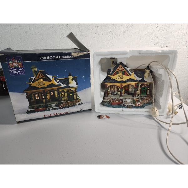 2004 Carole Towne Collection "Fish Market" Figurine