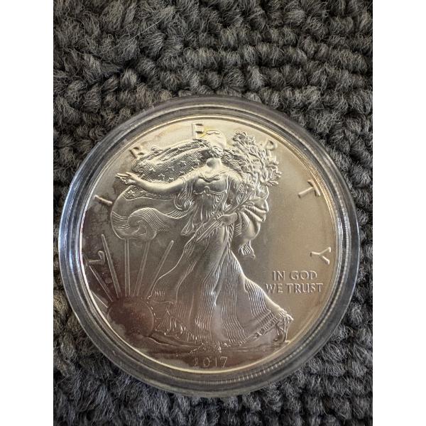 2017 United States American Silver Eagle .999 Fine Troy Ounce - Mint Condition