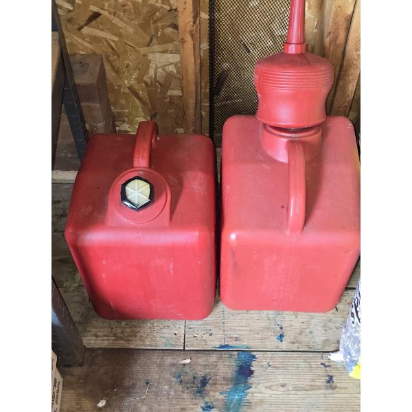 (2) 5 Gallon Gas Cans