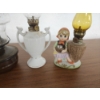 Image 3 : (4) Decorative Oil Lamps 