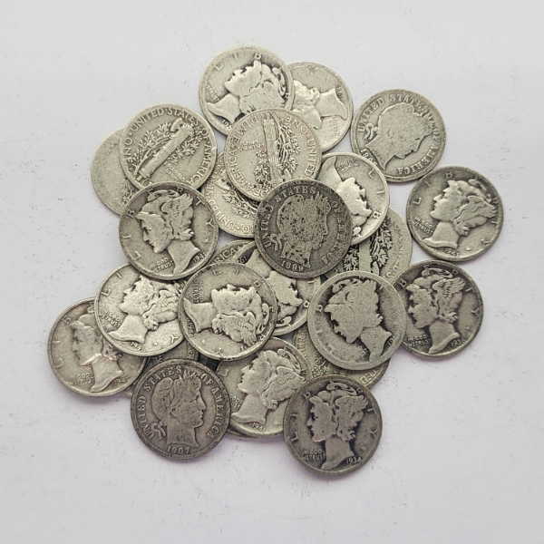 $2.50 Face Value of Assorted Years Mercury & Barber U.S. 90% Silver Dimes 