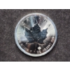 Image 1 : 2017 Canadian 9999 Fine Silver 1 Oz Maple Leaf Bullion Round 