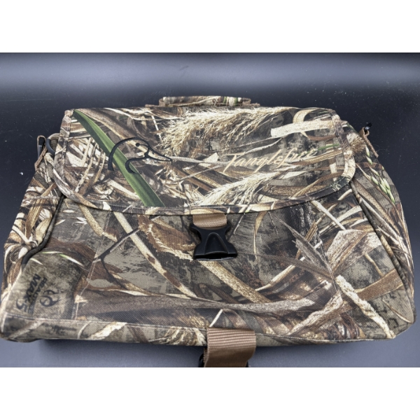 Real Tree Tangle Free Ducks Unlimited Blind Bag - Designed for Water fowling with multiple zipper