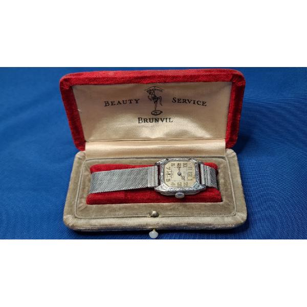 Vintage Art Deco Brunvil Shock Proof 6 Jewel Swiss Wristwatch With Mesh Band & Original Box 
