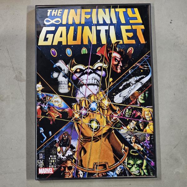 Marvel The Infinity Gauntlet Framed Comic Book Glass Art (18x12")