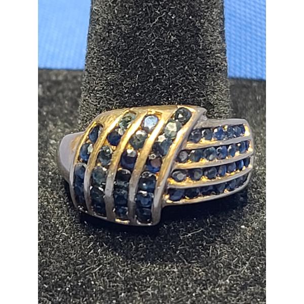 10K Gold Ring With Channel Set Blue Sapphire Stones - Size 10 - Weight: 5.4g