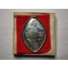 Image 1 : 1974 Towle Sterling Silver Medallion Weighing 25.3 Grams