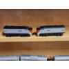 Image 5 : Large Tote of Train Tracks, 5 Lionel Train Cars, FastTrack Graduated Trestle