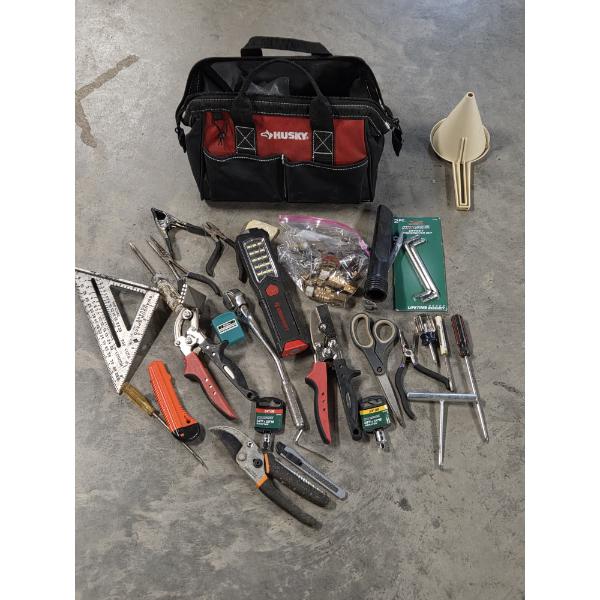 Small Husky Tool Bag With Snips, Screwdrivers & More