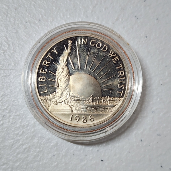 1986 Statue of Liberty Commemorative Half Dollar Proof