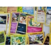 Image 15 : Huge Lot of Assorted Pokemon Trading Cards Including Holos, Vintage, Newer, Reverse Holos