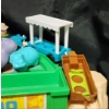 Image 9 : Vintage 1984 Fisher-Price Little People Zoo Playset #916 - Nearly Complete!  ~Missing Some Pieces~
