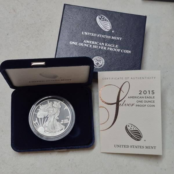 2015W (West Point Mint) United States 1 Oz .999 Silver Eagle Proof  In Box w COA