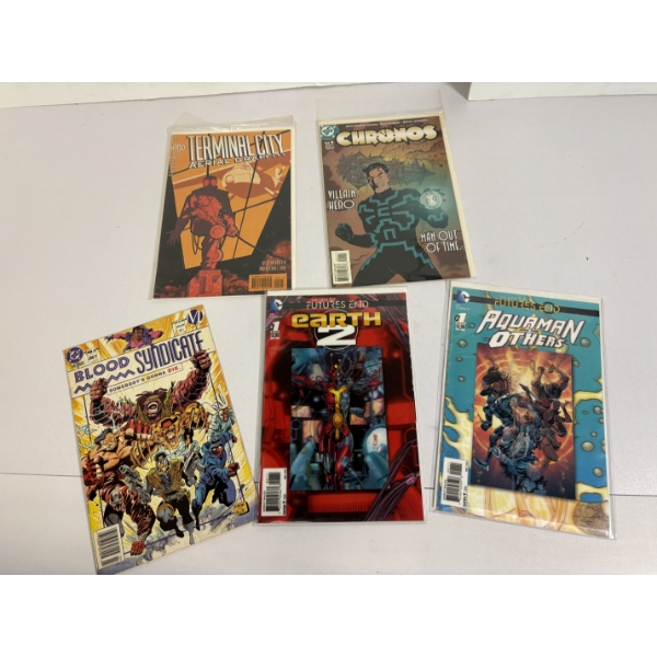 Assorted Comics - 5 Total - Terminal City Aerial Graffiti - Chronos - Aquaman and the Others 