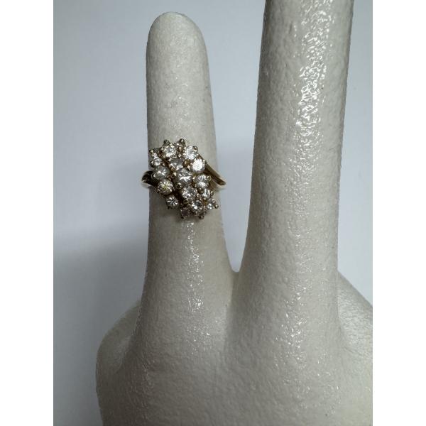 14 Karat Gold Women's Diamond Cocktail Ring! 5.8 Grams! Incredible Condition 