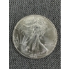 Image 1 : 2002 American Silver Eagle - 1Toz .999 Silver