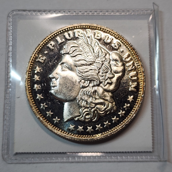 Morgan Dollar Design Silver Trade Unit One Troy Ounce .999 Fine Silver Round
