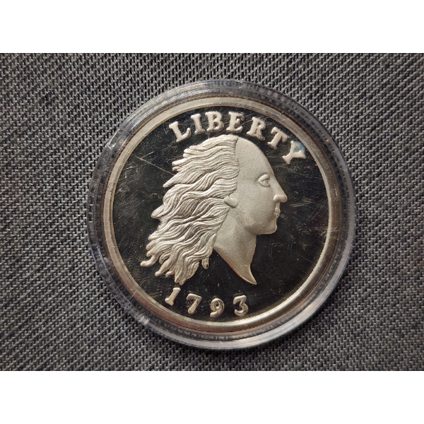 2 Oz .999 Fine Silver Round Representing A 1793 One Cent Coin in Capsule 