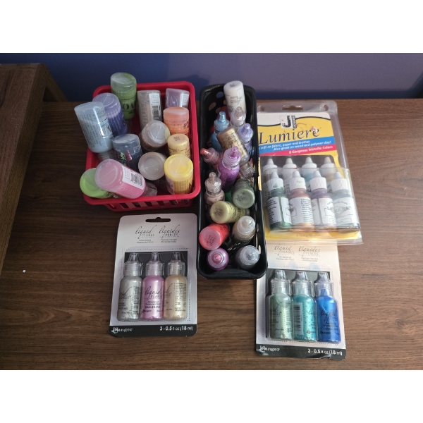 Assortment of Dimensional Paint