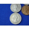 Image 5 : Lot of Assorted UK Coins: 2 Pence, 1 Schilling, 2 Schilling, 1/2 Pennies