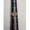 Image 8 : 10K Yellow Gold Antique Style Ring With Light Purple Gemstone (Clipped) - Weight: 1.6g