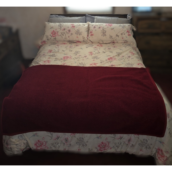 Queen Bed with Headboard and Rails - With Serta Stoneheart Mattress and Heated Mattress Pad