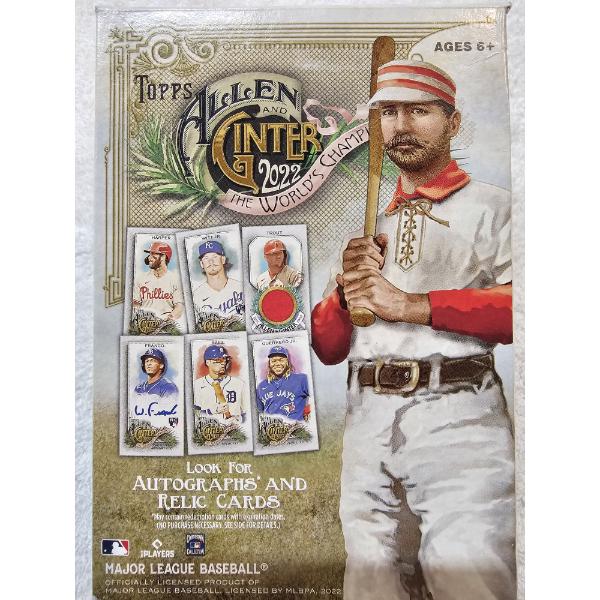 Lot of Assorted Baseball Trading Cards (uncounted)