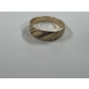 Image 3 : Men or Women's 10K Gold Ring With  - Size 10 - Weight: 4.6 grams