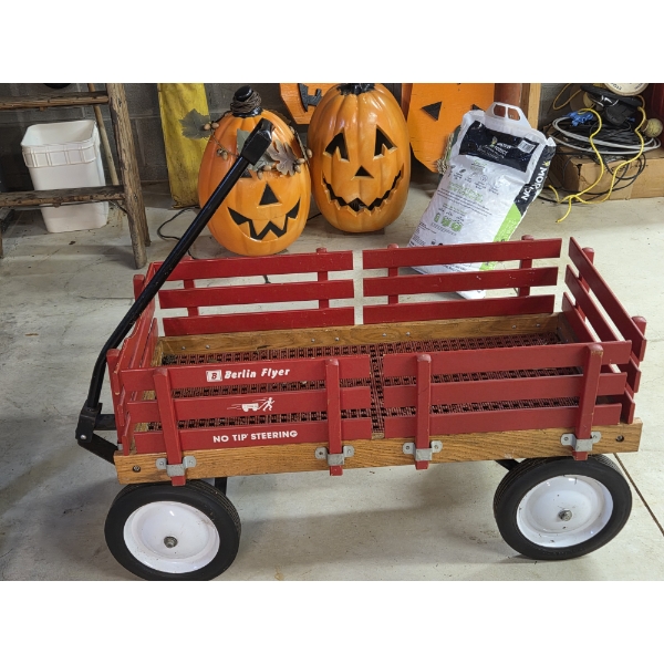 Louisville Home Pickup - Top Quality Child Wagon - Wooden Berlin Flyer Wood Side Rack Wagon 35 x 16

