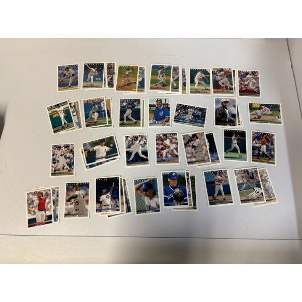 1993 Upper Deck Series 1 Baseball Cards : Includes Brewers - Pirates - Angels - Yankees