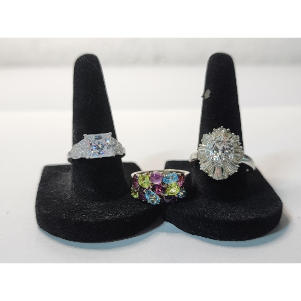 3 - Sterling Silver Rings with Clear and Colorful Stones - Total Weight: 15.8g