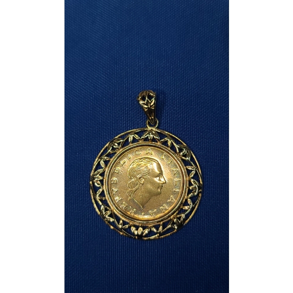 Sterling Silver Necklace Pendant With Coin Inside (Not Silver) - Total Weight: 11.0g