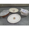 Image 3 : Pyrex Mixing Bowl, FireKing Divided Dish, Platters, Baking Dish In Wicker Server & More
