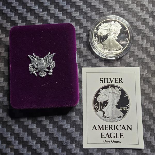 1990-S American Silver Eagle 