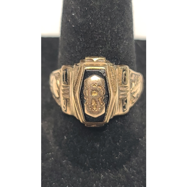 10K Yellow Gold 1964 Class Ring - Size 8 - Weight: 6.3g