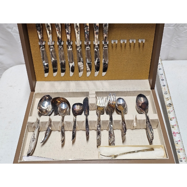 Silver Plated Silverware Set ~ Weighing Over 5 LBS ~ In Wooden Box!