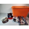Image 1 : Sports Collectibles: Mark McGwire Figure, 3 Baseballs, Mini Glove, Glass, and Hats (Tote Included) 